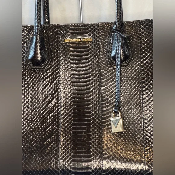 🐍 Michael Kors Genuine Snakeskin Tote – Black (RARE) - Picture 3 of 13